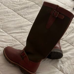 Super cute snake boots only worn twice